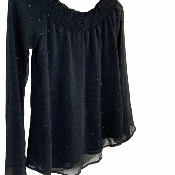 ABERCROMBIE & FITCH black off the shoulder blouse - Picture 6 of 8